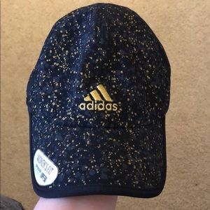 Adidas running hat